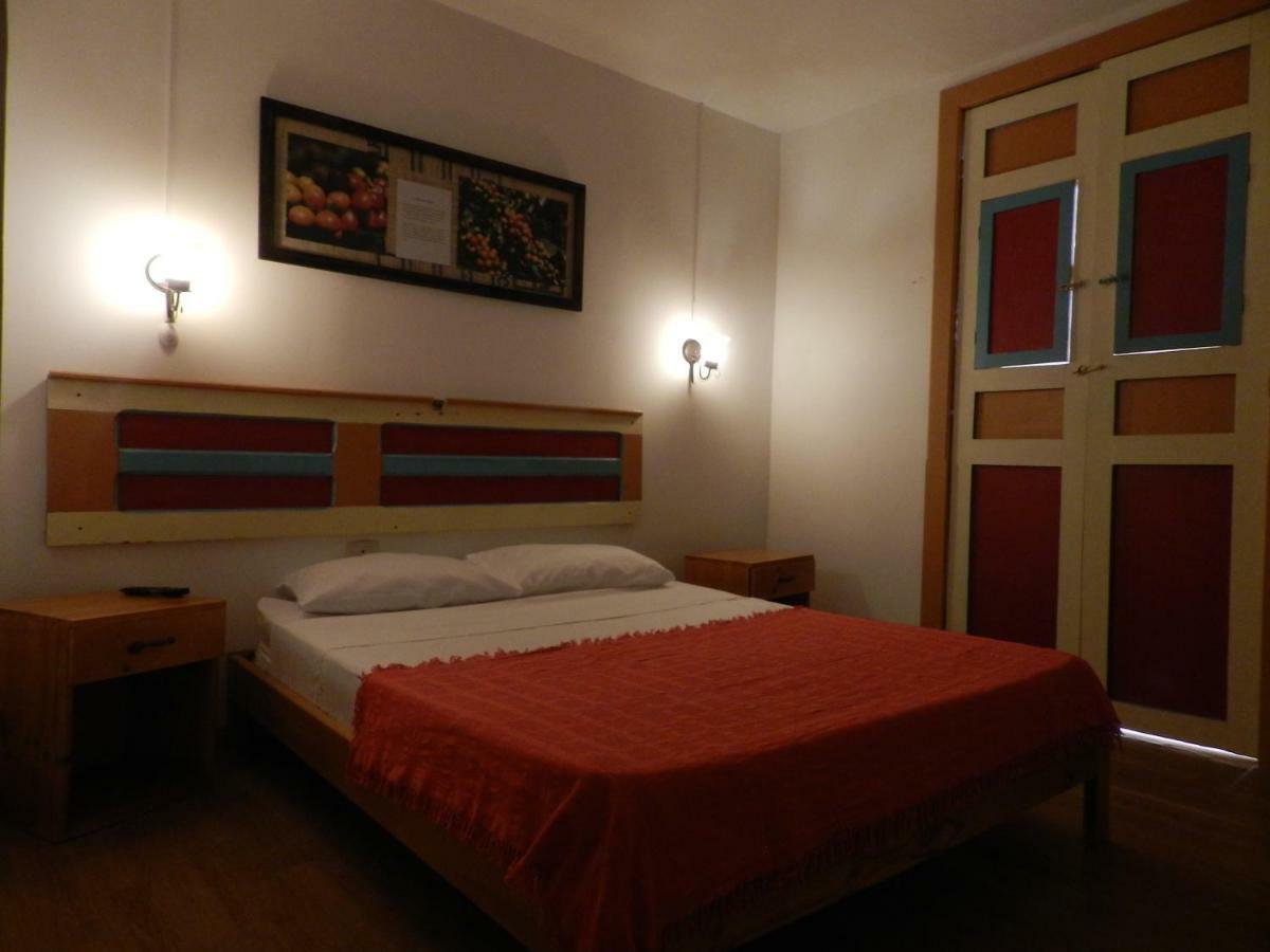 Hostal Don Jose Santa Rosa de Cabal Exterior photo